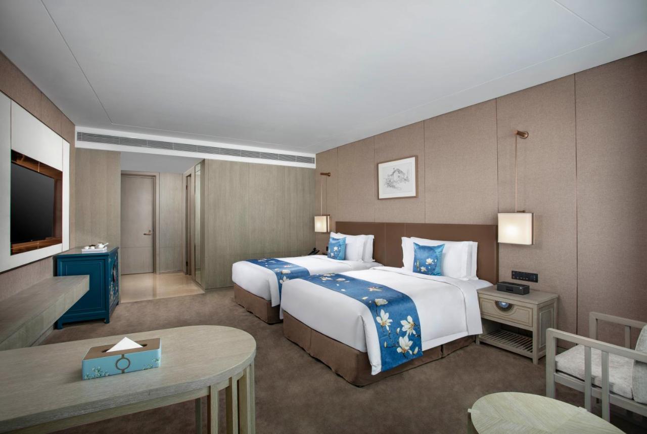 Kunming Huiyue Wyndham Hotel Exterior foto